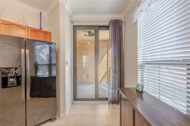 2738 VIA TIVOLI 220B, Clearwater, FL 33764