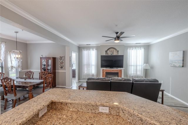 2738 VIA TIVOLI 220B, Clearwater, FL 33764