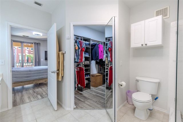 2738 VIA TIVOLI 220B, Clearwater, FL 33764