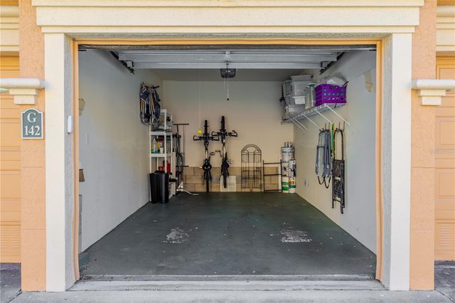 2738 VIA TIVOLI 220B, Clearwater, FL 33764