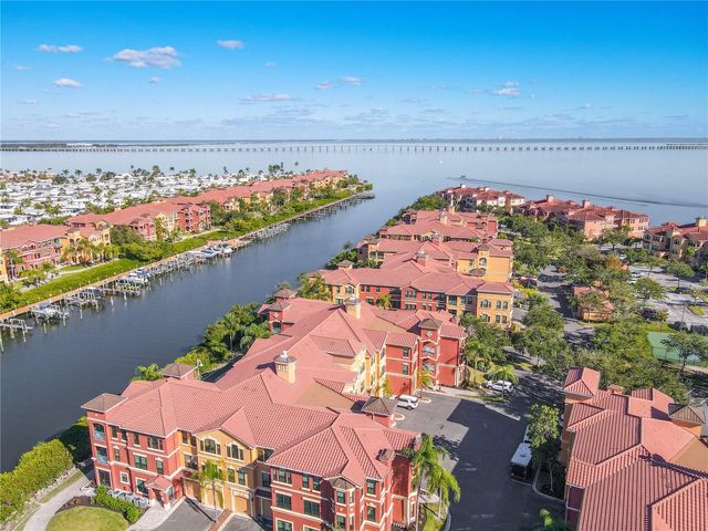 2738 VIA TIVOLI 220B, Clearwater, FL 33764