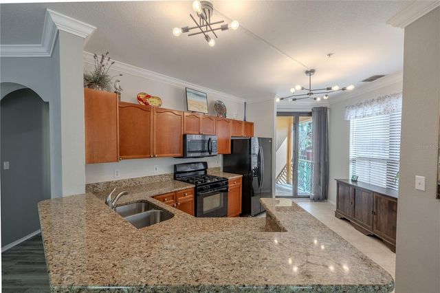 2738 VIA TIVOLI 220B, Clearwater, FL 33764