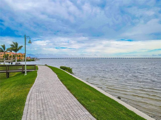 2738 VIA TIVOLI 220B, Clearwater, FL 33764