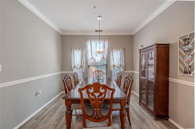 2738 VIA TIVOLI 220B, Clearwater, FL 33764