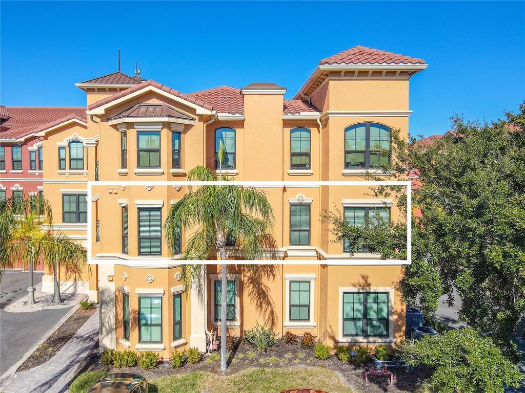 2738 VIA TIVOLI 220B, Clearwater, FL 33764