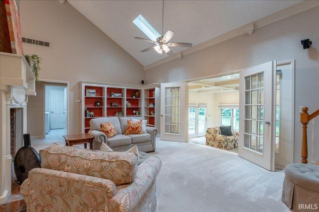 5666 Cherry Hill Drive, Newburgh, IN 47630