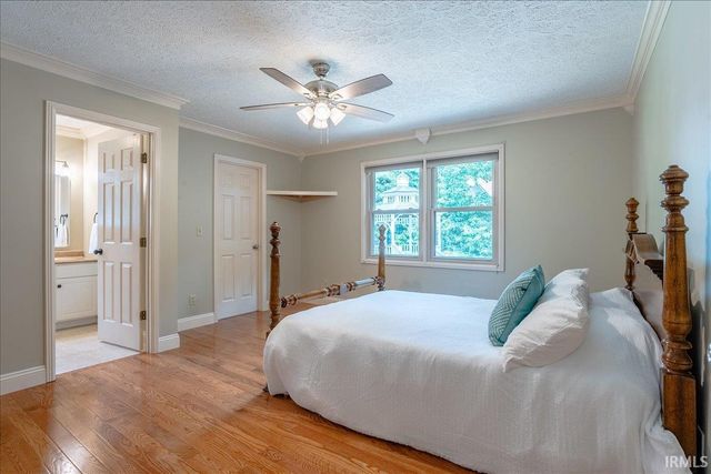 5666 Cherry Hill Drive, Newburgh, IN 47630