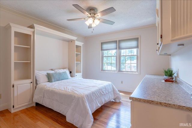 5666 Cherry Hill Drive, Newburgh, IN 47630