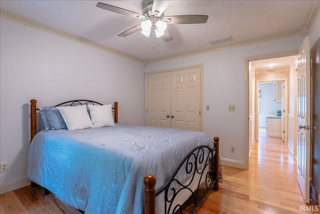 5666 Cherry Hill Drive, Newburgh, IN 47630