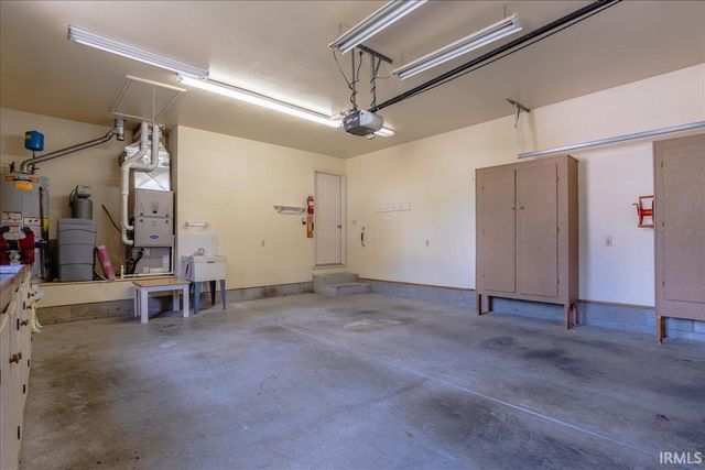 5666 Cherry Hill Drive, Newburgh, IN 47630