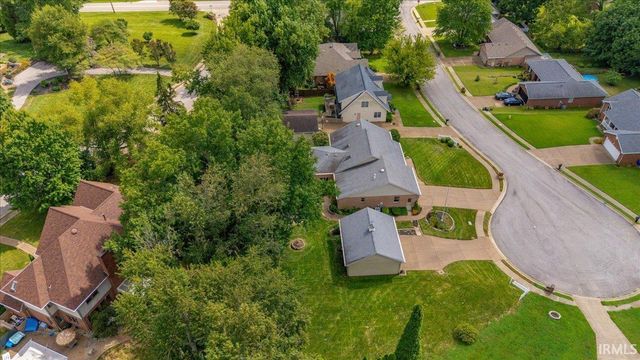 5666 Cherry Hill Drive, Newburgh, IN 47630