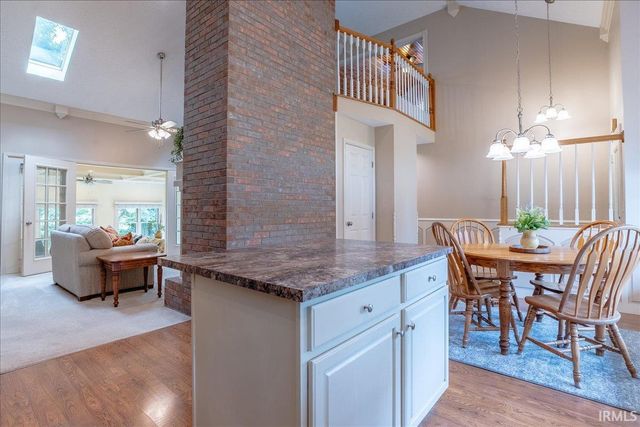 5666 Cherry Hill Drive, Newburgh, IN 47630
