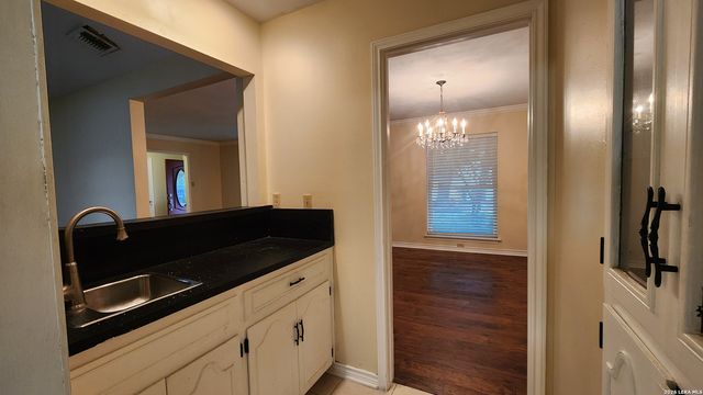 1523 PERIWINKLE ST, San Antonio, TX 78232