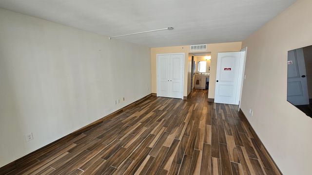 9820 Queensway Blvd Apt 502, Myrtle Beach, SC 29572