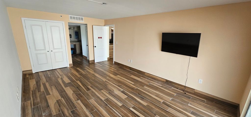 9820 Queensway Blvd Apt 502, Myrtle Beach, SC 29572 — photo 3