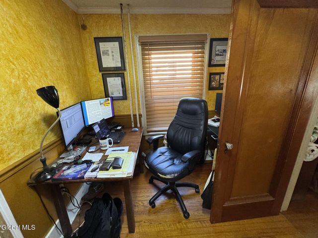 1341 S Schodack Road, Schodack, NY 12033