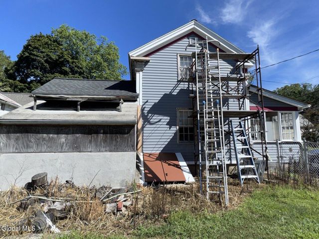 1341 S Schodack Road, Schodack, NY 12033