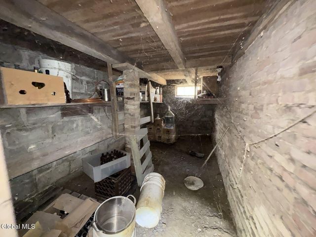 1341 S Schodack Road, Schodack, NY 12033