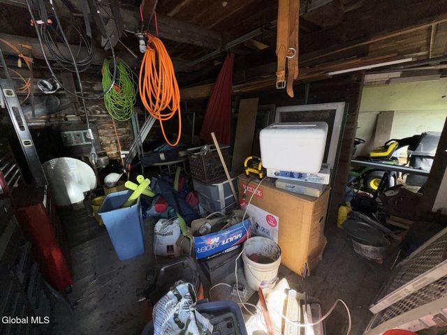 1341 S Schodack Road, Schodack, NY 12033