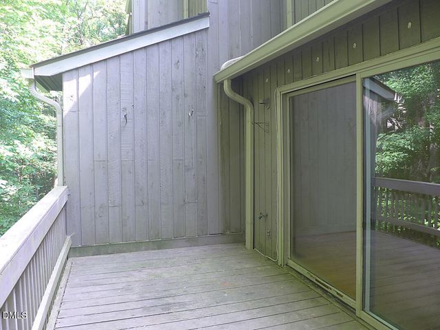 424 Fairoaks Circle, Chapel Hill, NC 27516