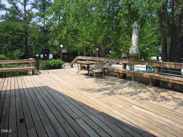 424 Fairoaks Circle, Chapel Hill, NC 27516