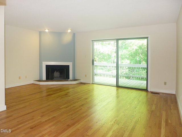 424 Fairoaks Circle, Chapel Hill, NC 27516
