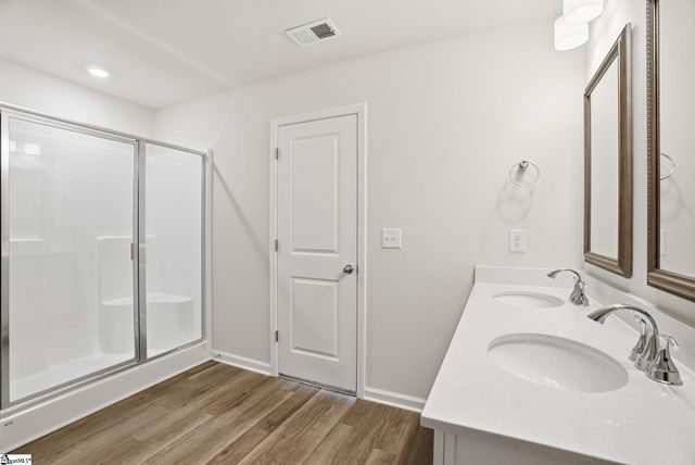 1014 S Welcome Road, Greenville, SC 29611