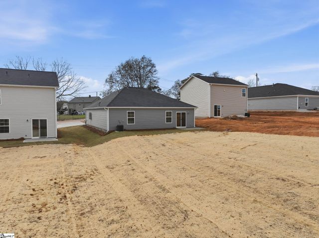 1014 S Welcome Road, Greenville, SC 29611