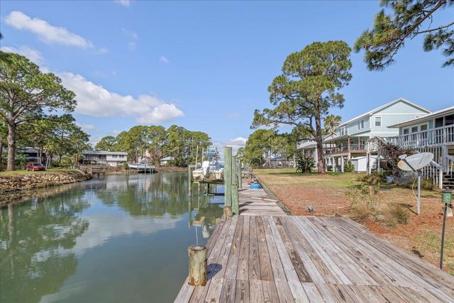 50 Fiesta Drive, Alligator Point, FL 32346