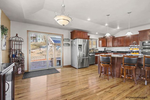 2434 FOOTHILLS RD, Cheyenne, WY 82009