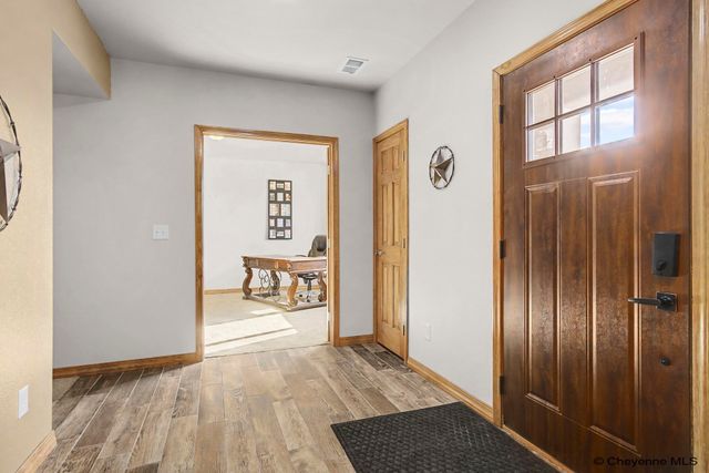 2434 FOOTHILLS RD, Cheyenne, WY 82009