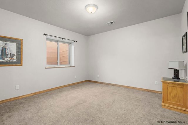 2434 FOOTHILLS RD, Cheyenne, WY 82009