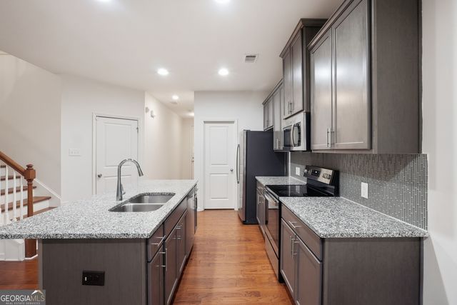 5267 Mill Way, Stone Mountain, GA 30083