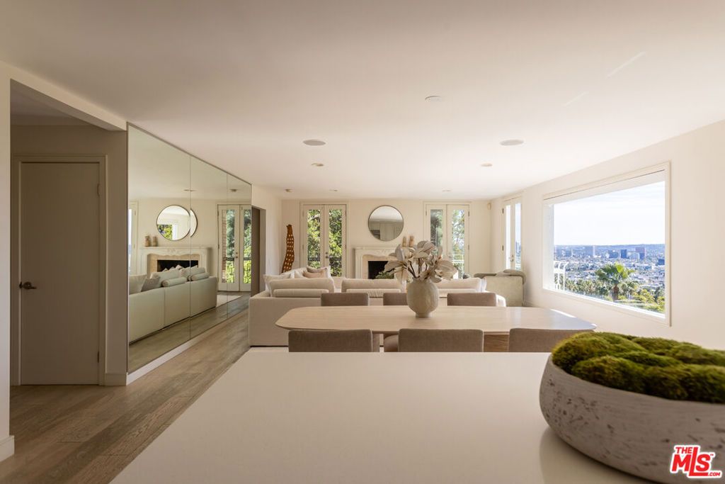 Image 10 of property listing at 1344 Belfast Drive, Los Angeles, CA 90069