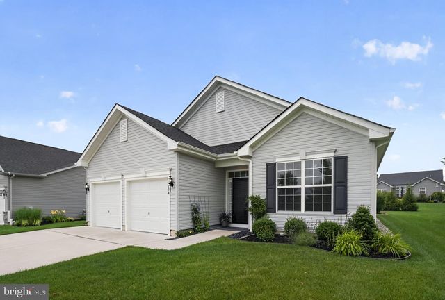 174 COTTAGE GATE CIR, Sewell, NJ 08080