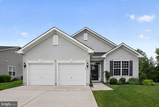 174 COTTAGE GATE CIR, Sewell, NJ 08080