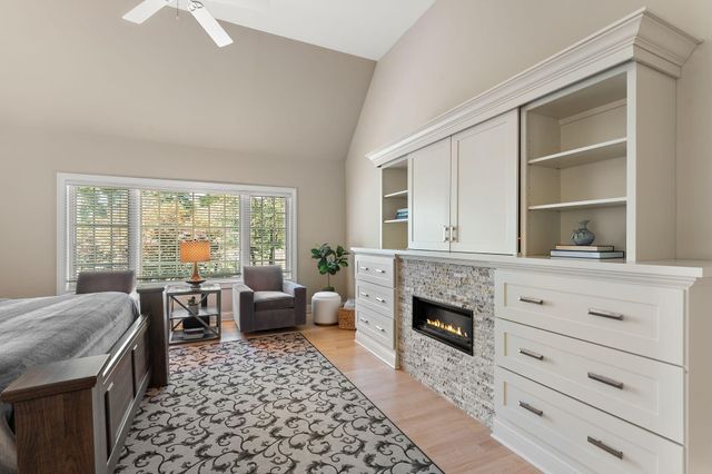 2901 Pepper Creek Bridge Pkwy, Valparaiso, IN 46385