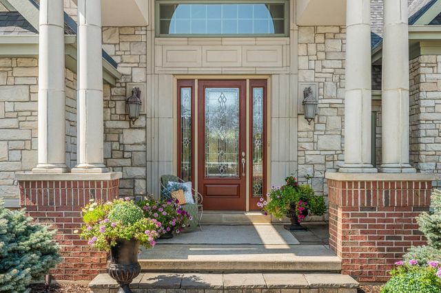 2901 Pepper Creek Bridge Pkwy, Valparaiso, IN 46385