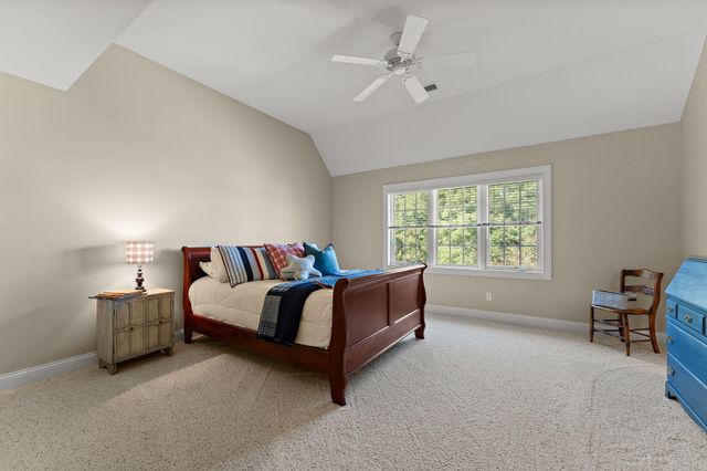 2901 Pepper Creek Bridge Pkwy, Valparaiso, IN 46385