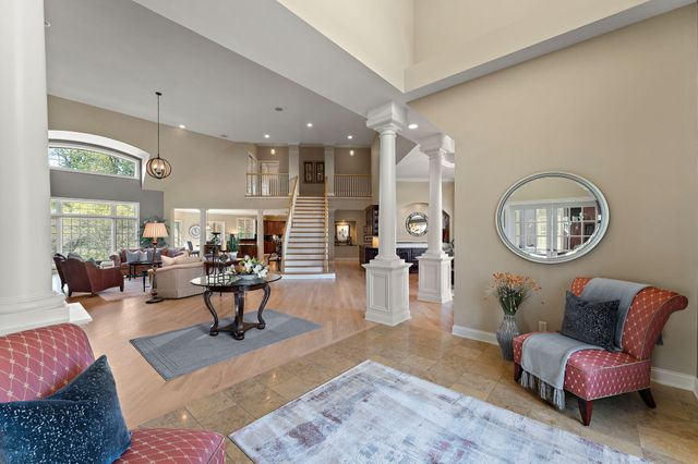 2901 Pepper Creek Bridge Pkwy, Valparaiso, IN 46385