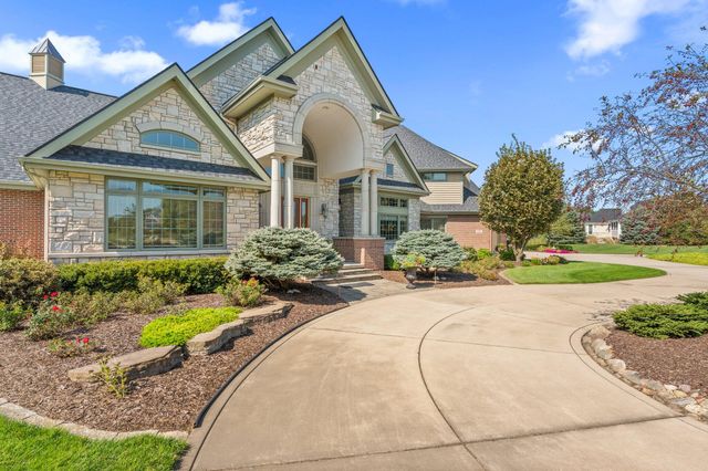2901 Pepper Creek Bridge Pkwy, Valparaiso, IN 46385