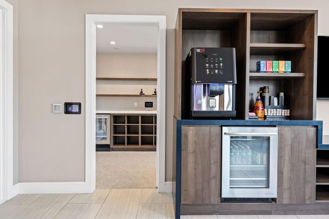 100 E Las Olas Boulevard 2404, Fort Lauderdale, FL 33301