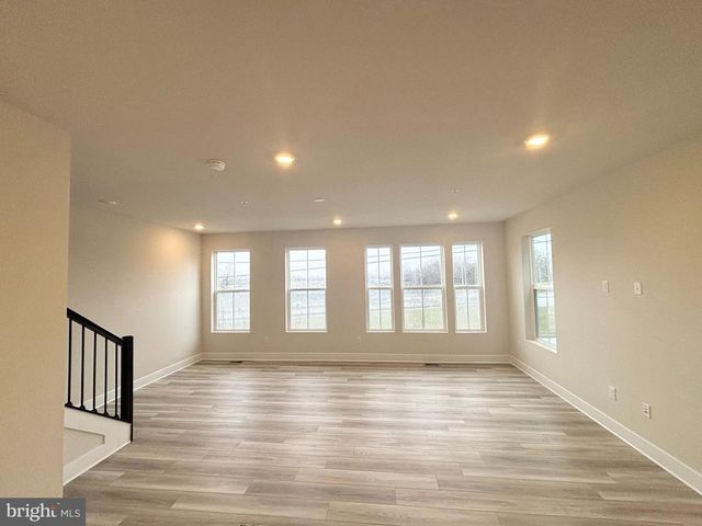 7260 CONTEE RD, Laurel, MD 20707