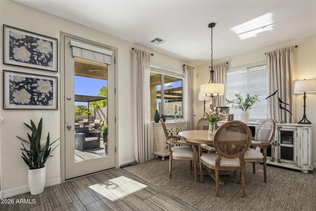 5386 S MARIPOSA Drive, Gilbert, AZ 85298