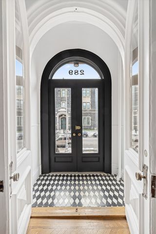 289 MACON Street, New York City, NY 11216