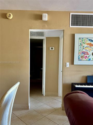 5005 Collins Ave 304, Miami Beach, FL 33140