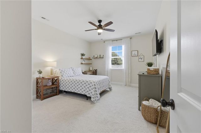 220 Royal Birkdale, Smithfield, VA 23430