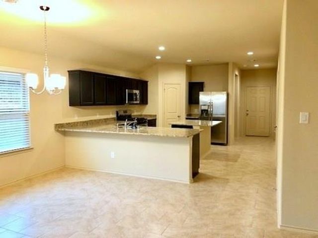 9914 Little Walnut Lane, Tomball, TX 77375