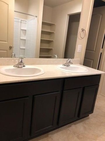 9914 Little Walnut Lane, Tomball, TX 77375