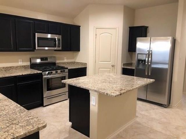 9914 Little Walnut Lane, Tomball, TX 77375